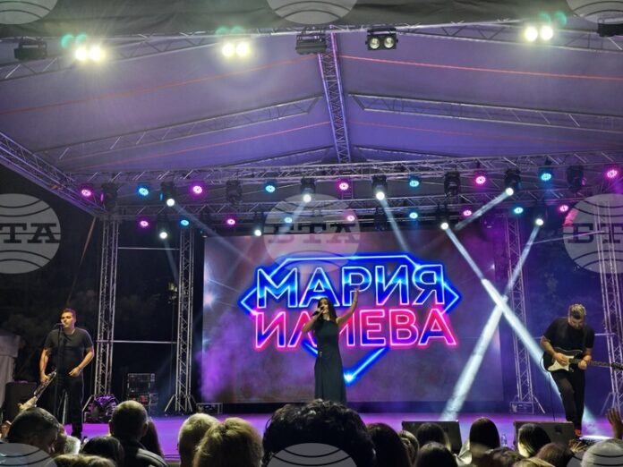 Празникът на Добрич беше отбелязан с концерт на Мария Илиева