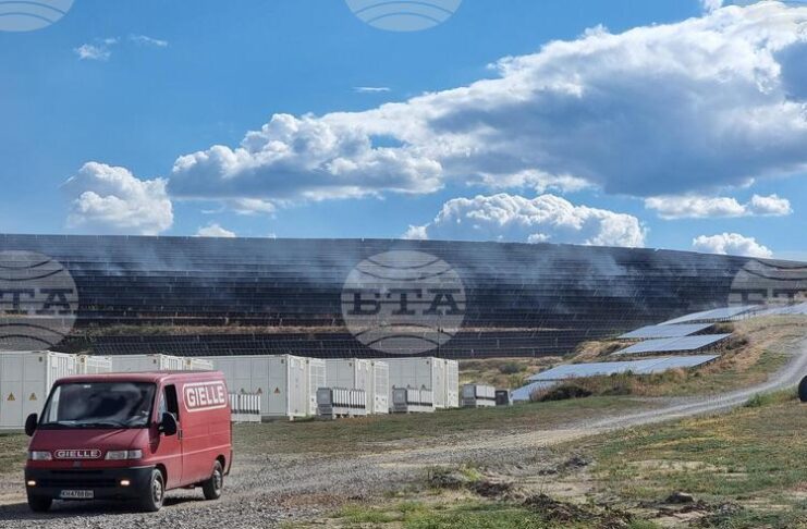 През изминалото денонощие в страната са потушени 135 пожара, един човек е пострадал