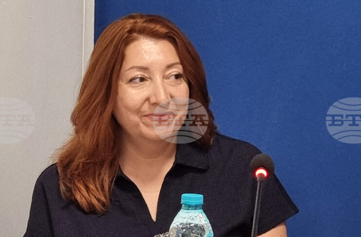 Приемната грижа е много важен момент в процеса на закрила на детето, каза Жаклин Плочева от РД „Социално подпомагане“ в Ямбол