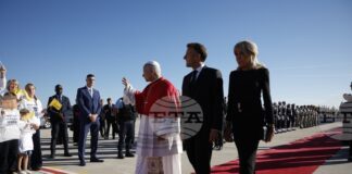 "Единството на Църквата" и "братството по света" са цели на посещението на папата, каза главата на епископата на Френската католическа църква