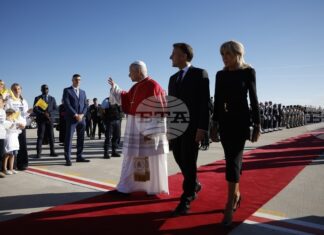 "Единството на Църквата" и "братството по света" са цели на посещението на папата, каза главата на епископата на Френската католическа църква