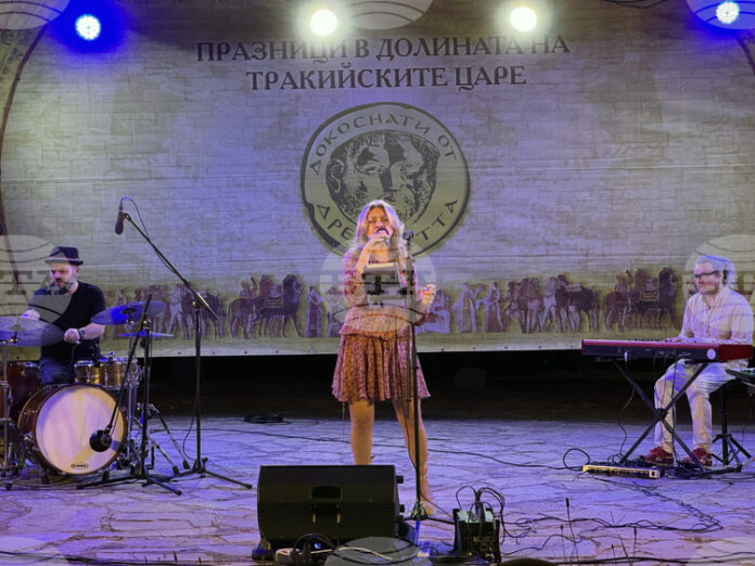 С концерт на тромбонния квартет "Августа Траяна" и програмата "Водите на март" на Мирослава Кацарова започна фестивалът "Джазарт Казанлък"