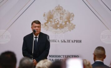 С мерките за дисциплина няма да връщаме инквизицията и макаренковщината в училище, каза министър Георги Вълчев С мерките за дисциплина няма да връщаме инквизицията и макаренковщината в училище, каза министър Георги Вълчев