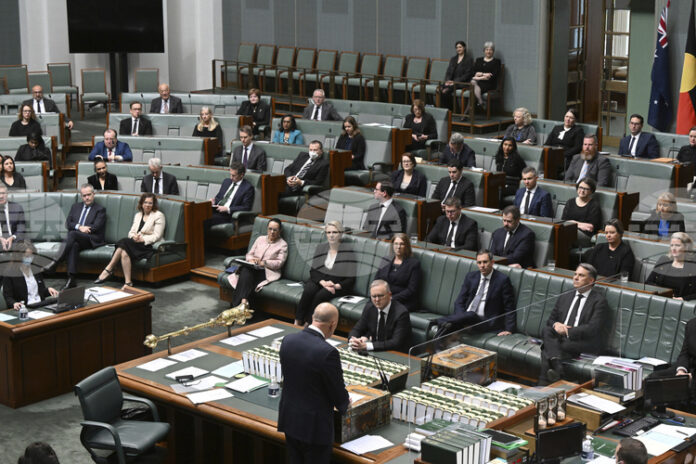 Сам Олтман и Дарио Амодей са поканени на изслушване за изкуствения интелект в австралийския Сенат