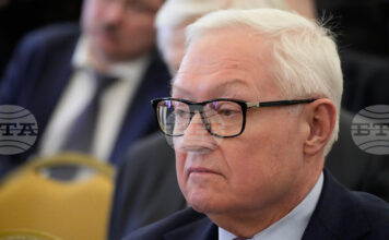 САЩ трябва да се съобразят с реалностите на място в усилията си за постигане на мир в Украйна, заяви руски заместник-външен министър