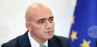 Устойчивост, изсветляване и растеж предвижда пакет от реформи в туризма за 2027 г., представен от министър Илин Димитров