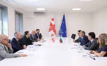 Задълбочаване на сътрудничеството в търговско-икономическата сфера е от взаимен интерес, констатираха външните министерства на България и Грузия