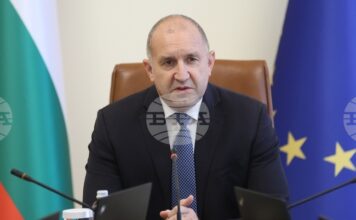Румен Радев
