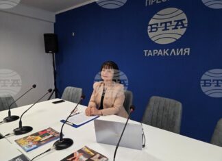 Представяне на октомврийския брой на сп. ЛИК „100 години „Варненско лято“ на музикалната сцена"
                                                                                                Участието във фестивали в България е нова стъпка в творческото развитие на нашите деца, каза Анна Войтович от Тараклия