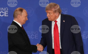 Руският президент Владимир Путин и президентът на САЩ Доналд Тръмп