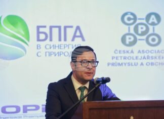 България трябва да е в сърцето на ЕС, особено в енергетиката, заяви вицепремиерът Александър Пулев