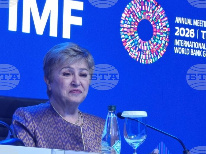 Европа трябва да увеличи инвестициите, а САЩ да ограничат дефицита и да спестяват повече, заяви Кристалина Георгиева