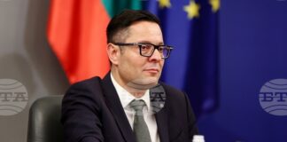Инфлацията при основните храни се движи между нула и един процент, заяви икономическият министър