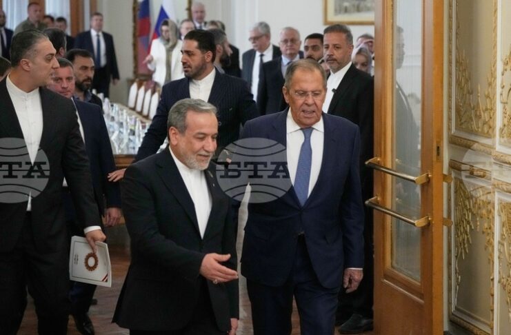Иранският външен министър обвини САЩ за напрежението в Ормузкия проток и призова за дипломация