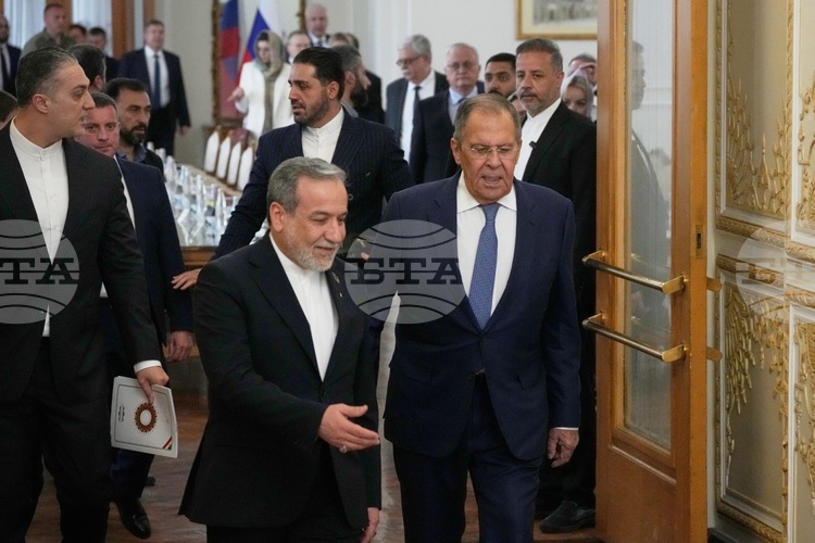 Иранският външен министър обвини САЩ за напрежението в Ормузкия проток и призова за дипломация
