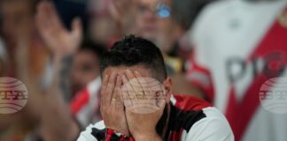 Испанската футболна федерация наказа Райо Валекано с частично затваряне на стадиона и глоба след прекратения мач срещу Атлетик Билбао