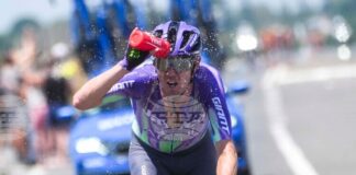 Колоездачният тим на Декатлон привлече Бен О'Конър и Павел Сиваков, за да подкрепят френския лидер Пол Сексас
