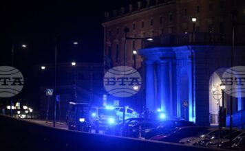 Млада жена почина от раните си, след като беше простреляна в Стокхолм