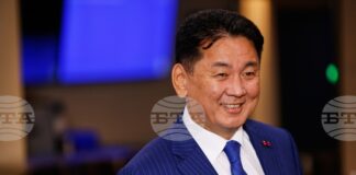 МОНЦАМЕ: Президентът на Монголия се запозна с хода на строителството на петролна рафинерия в югоизточната част на страната