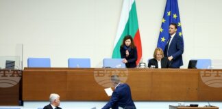 ОБНОВЕНА Парламентът подкрепи придобиването на още пет нови зенитно-ракетни комплекса по линия на инструмента SAFE