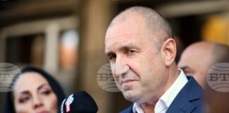 ОБНОВЕНА Правителството е решено да запази социалната програма и увеличението на пенсиите и майчинските в бюджета за 2027 г., каза премиерът Румен Радев