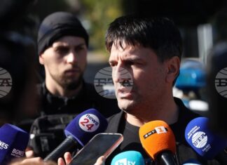 ОБНОВЕНА Трима души са задържани за убийството на Слави Бинев, съобщи и.ф. главен секретар на МВР Любомир Николов