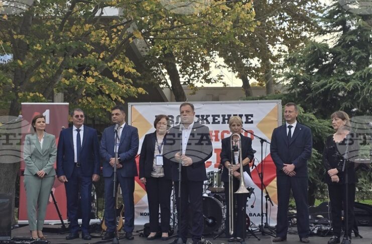 Общинското експо събира над 60 компании в рамките на Годишната среща на местните власти