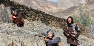 Пакистанската армия и афганистанските талибани си размениха огън след опит на ислямистки бойци да проникнат в Пакистан