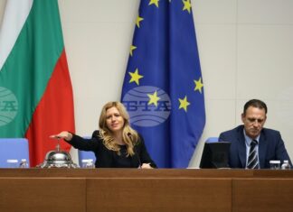 Парламентът обсъжда промени в Закона за държавните резерви и военновременните запаси