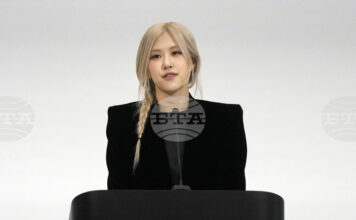Певицата Розе от Blackpink ще пее на галавечерта „Изкуство и кино" на Музея на изкуствата в Лос Анджелис Певицата Розе от Blackpink ще пее на галавечерта „Изкуство и кино" на Музея на изкуствата в Лос Анджелис