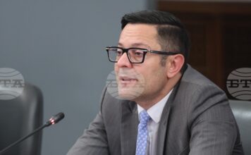 Поставили сме за цел до 30 месеца завод на „Райнметал“ в България да стане факт, каза вицепремиерът Александър Пулев Поставили сме за цел до 30 месеца завод на „Райнметал“ в България да стане факт, каза вицепремиерът Александър Пулев