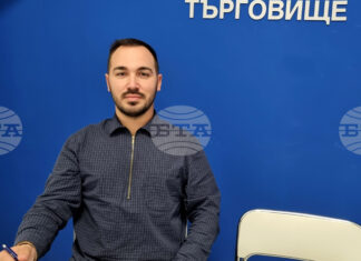 Представяне на октомврийския брой на сп. ЛИК „100 години „Варненско лято“ на музикалната сцена"
                                                                                                Фолклорните фестивали съхраняват традициите и свързват поколенията, каза народният певец Петър Кирилов