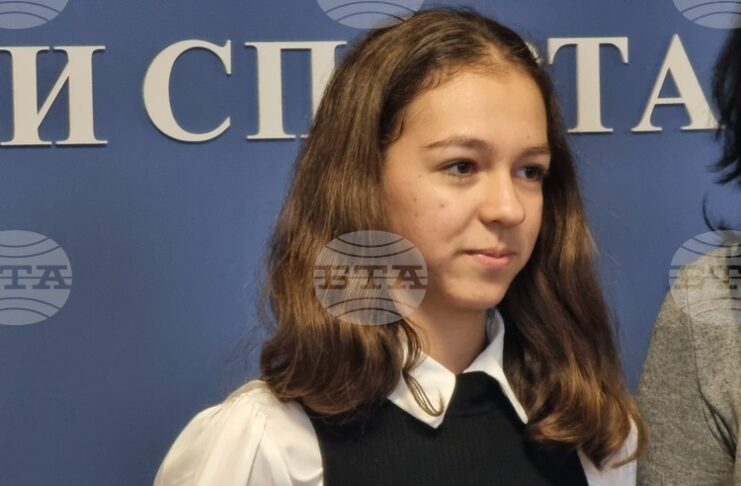 Ралица Гаджева завоюва бронзово отличие на Европейската купа на сабя за кадетки в Будапеща