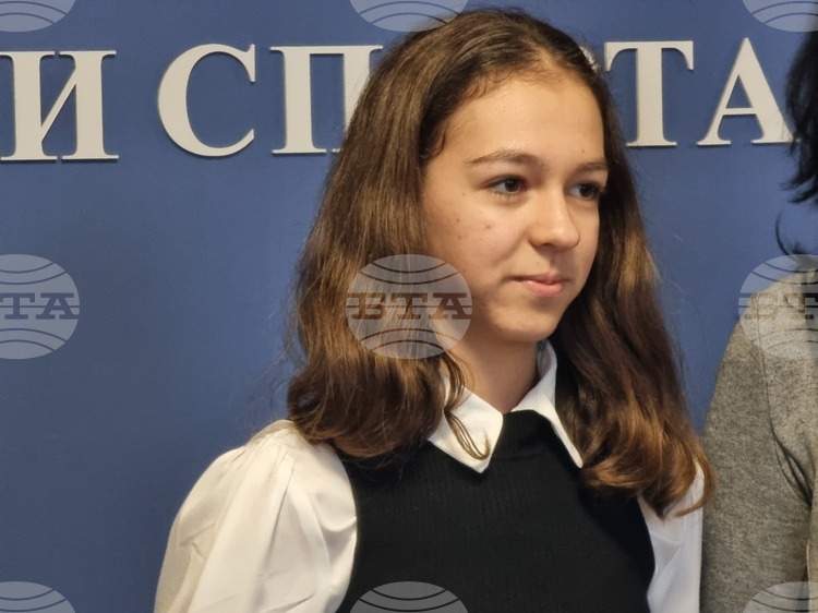 Ралица Гаджева завоюва бронзово отличие на Европейската купа на сабя за кадетки в Будапеща
