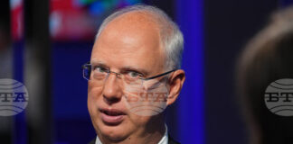 Русия очаква идните дни да бъдат подписани първите договори за износ на руски дизел след постигнатото споразумение със САЩ, заяви Кирил Дмитриев