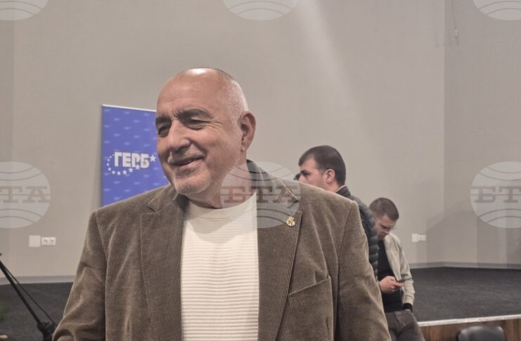 Туризмът по Черноморието е разбит след атаките срещу кораби, а цените на горивата са необяснимо високи, каза Бойко Борисов във Враца