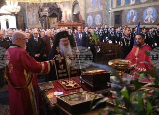 Варненският и Великопреславски митрополит Йоан отслужи тържествен молебен за 145-годишнината на Висшето военноморско училище „Никола Й. Вапцаров“