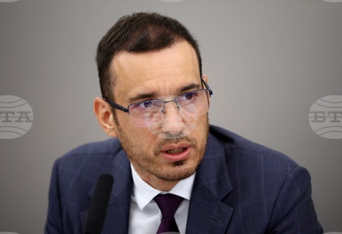 Васил Терзиев предлага на министър Иван Шишков три теми, откъдето да се започне с решаването на проблемите на София